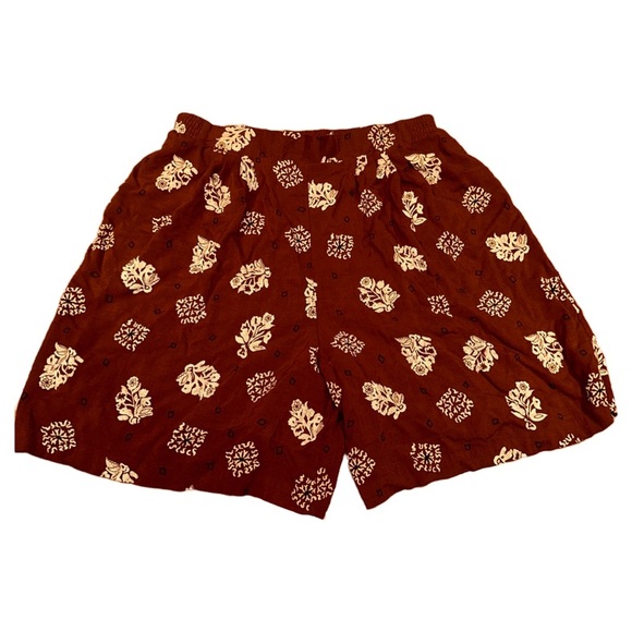 radcliffe Pants - Radcliffe | Vintage Shorts | Size Medium